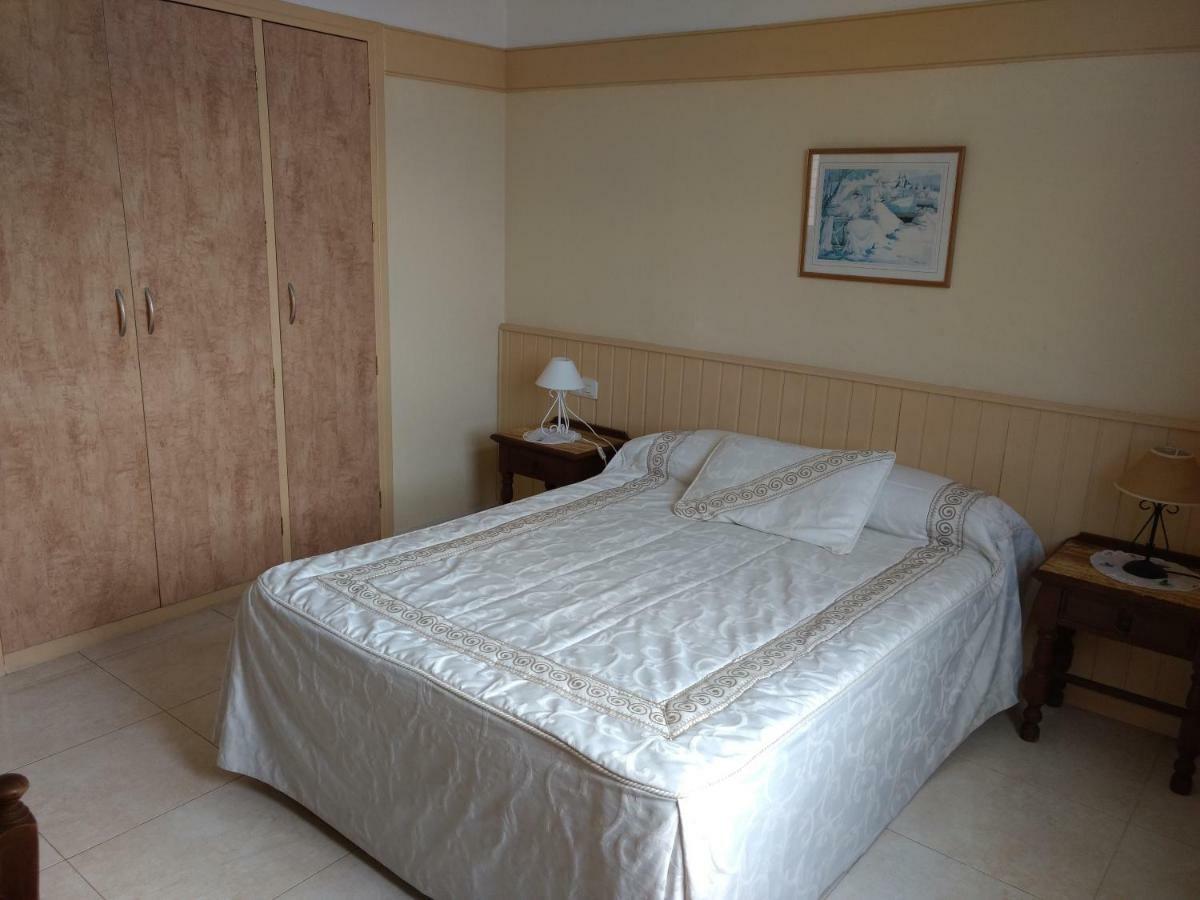 First Line Costa Del Sol Beach Suites Фуэнхирола Экстерьер фото